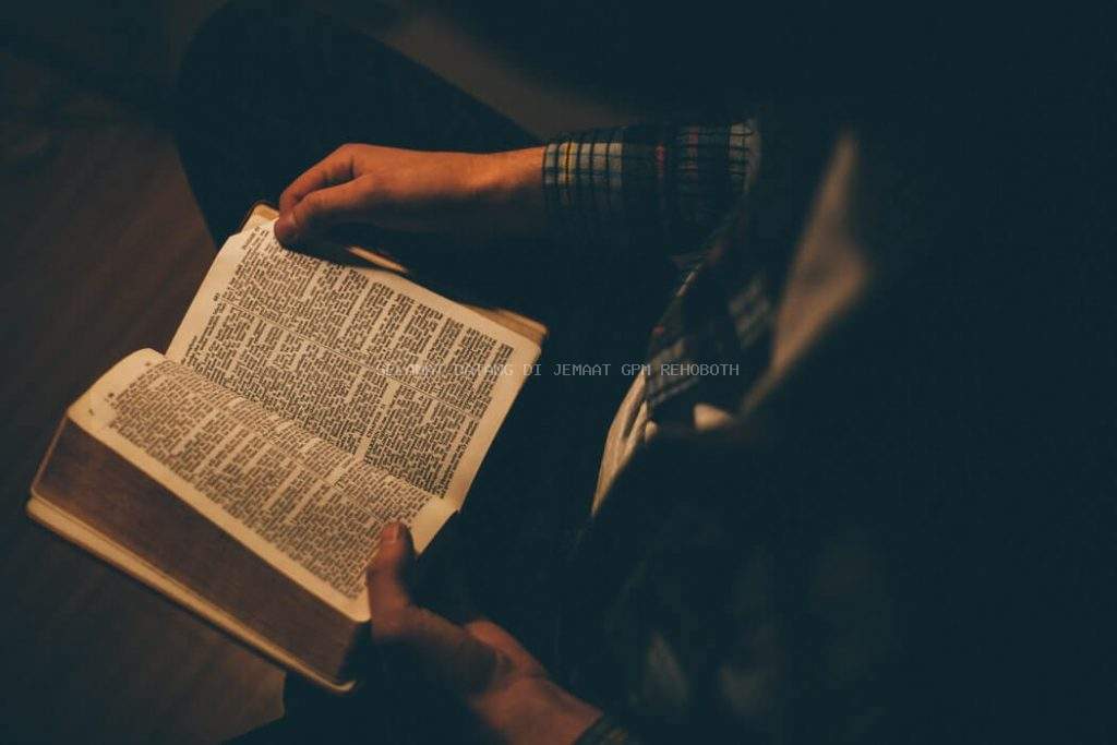 INGAT FIRMAN, MAKA JAUHLAH DOSA (Mazmur 119 : 9 - 11)